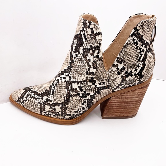 {Steve Madden} Alyse Faux Snake Boots - Picture 8 of 16